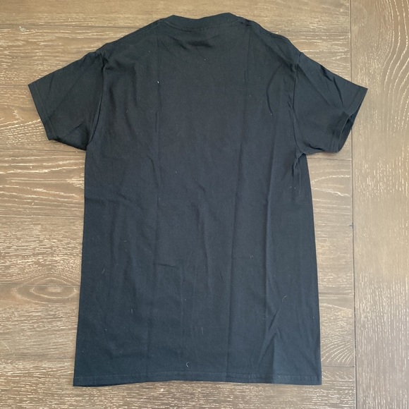 Children shouldn’t play with dead things t-shirt - Picture 4 of 4